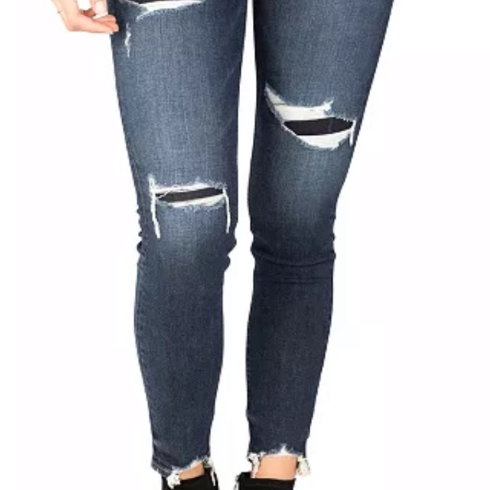 Silver Jeans - Picture 10 of 14